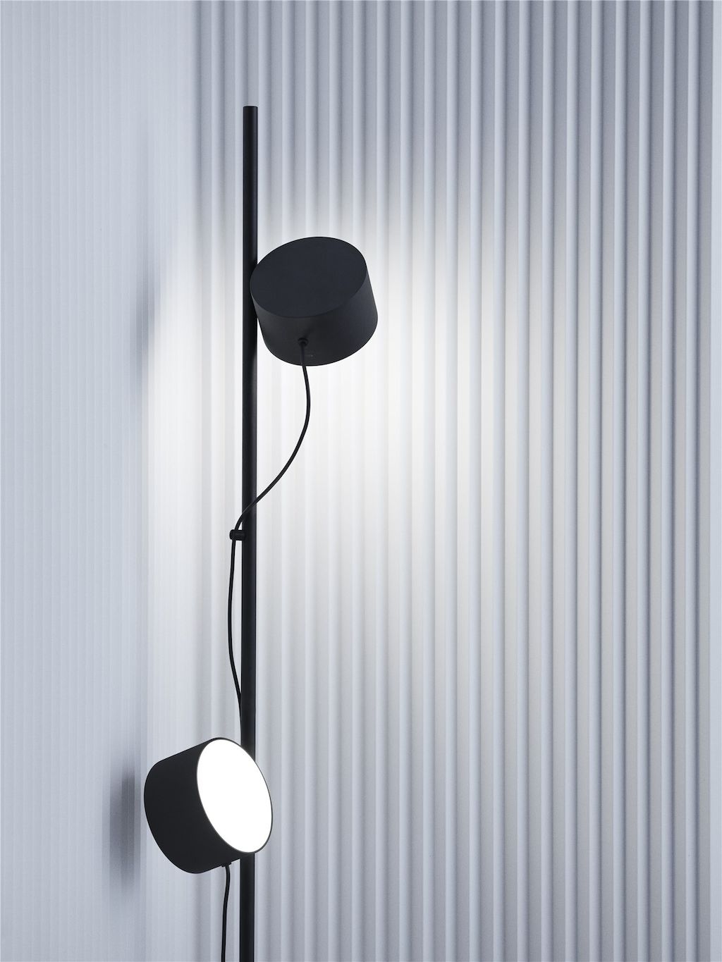 Goldkant Post Lamp Concept Muuto Org