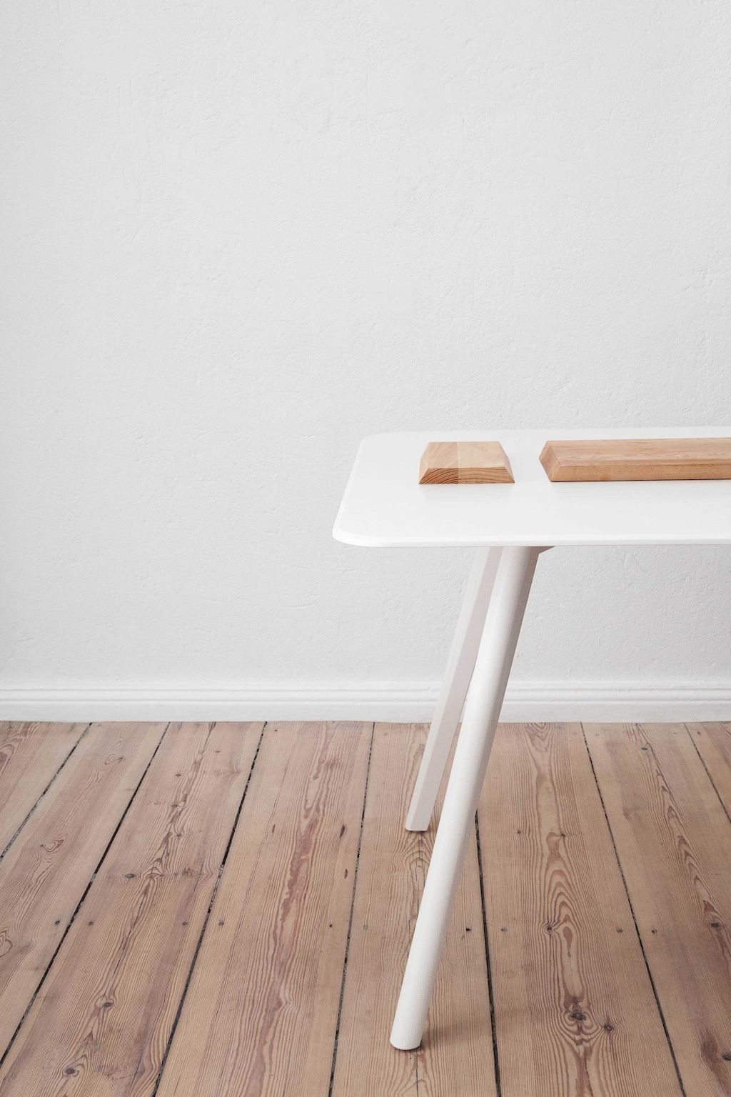 Goldkant Objekte Unserer Tage Meyer Table White