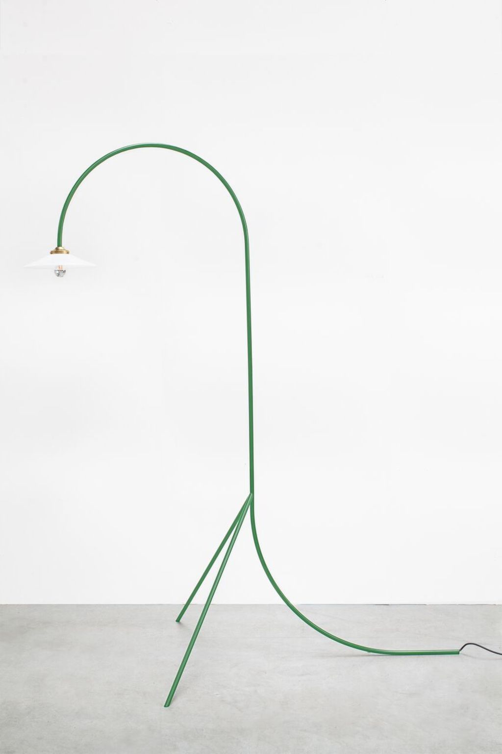 Valerie Objects Standinglamps A