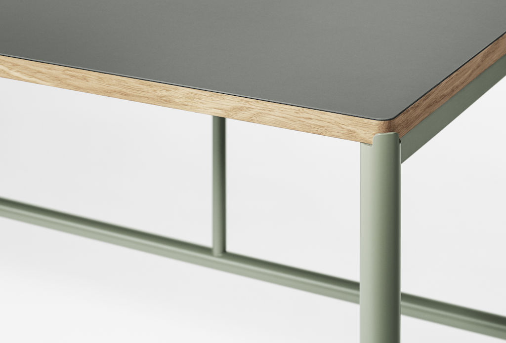 Million Mies Dining Table 11